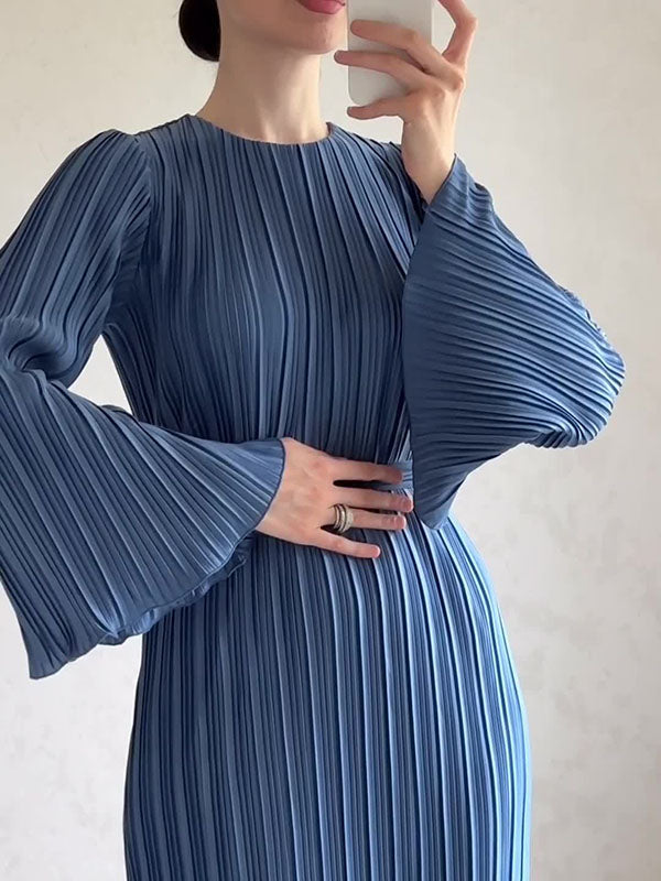 Evette | Pleated Long-Sleeve Maxi Dress - Elegant, Flowing Dress