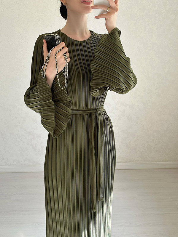 Evette | Pleated Long-Sleeve Maxi Dress - Elegant, Flowing Dress