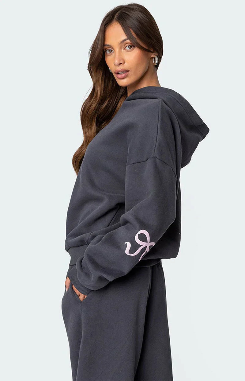 Deyora | Dames trainingspak – Hoodie & broek, minimalistische roze strik, casual lounge- en sportoutfit
