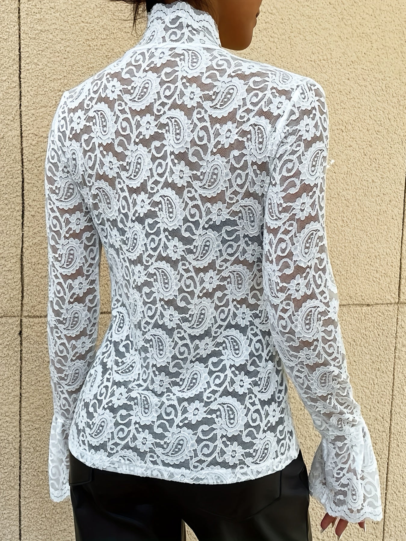 Arantxa | Paisley Patroon Kanten Lange Mouw T-shirt - Hoge Hals Casual Top