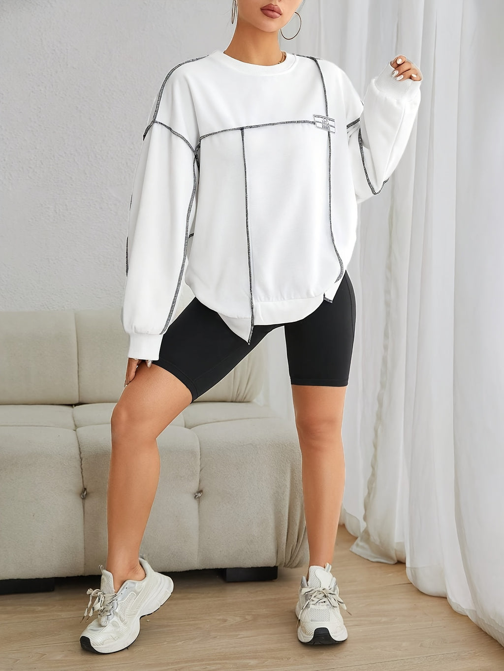 Danira | Elegant Vrouwen Polyester Sweatshirt - Ronde Hals, Schouder Stiksels, Zachte Gebreide Stof