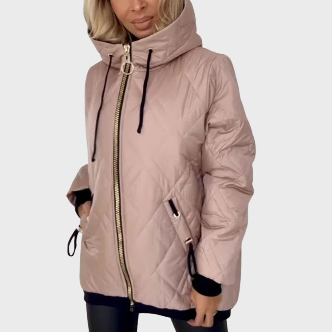 Glyra | Warme damesparka – Winterjas met capuchon, geïsoleerd en comfortabel