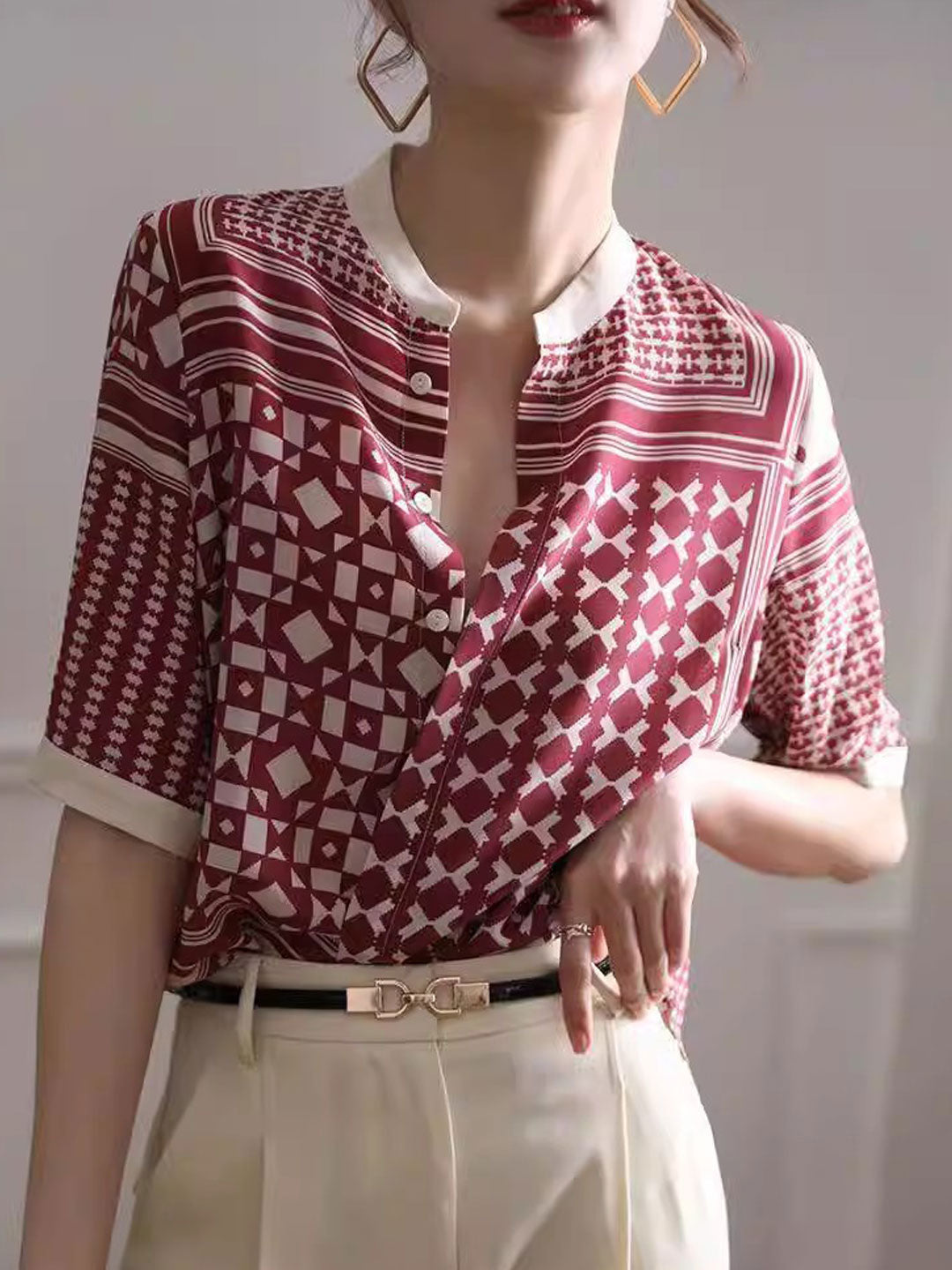 Zulema | Dameshemd met geometrische abstracte print - 3/4 mouwen, lichtgewicht blouse