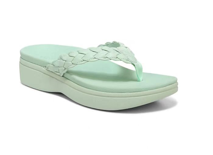 VelvaStep | Comfortable women's sandals with foot support