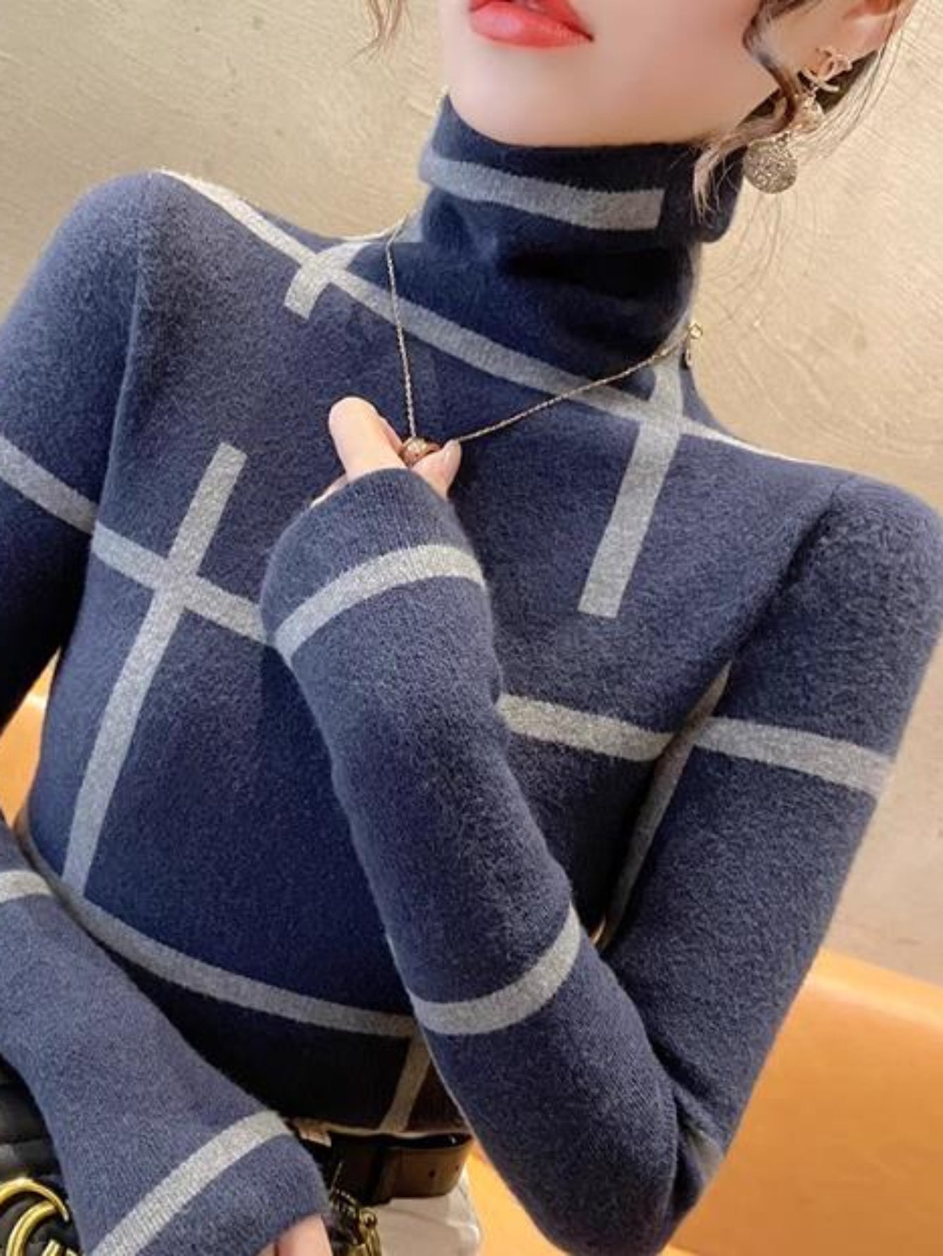 Arista | Vrouwen Slim Fit Coltrui - Lange Mouwen, Lijnenpatroon, Stijlvolle Winter Knitwear