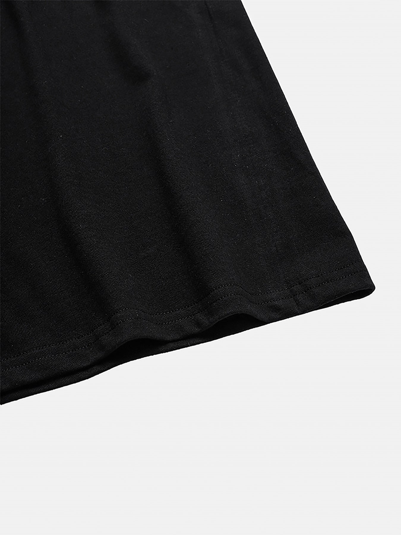 BotaniTee | Floral Graphic T-shirt - Short sleeve, round neck, casual cotton T-shirt