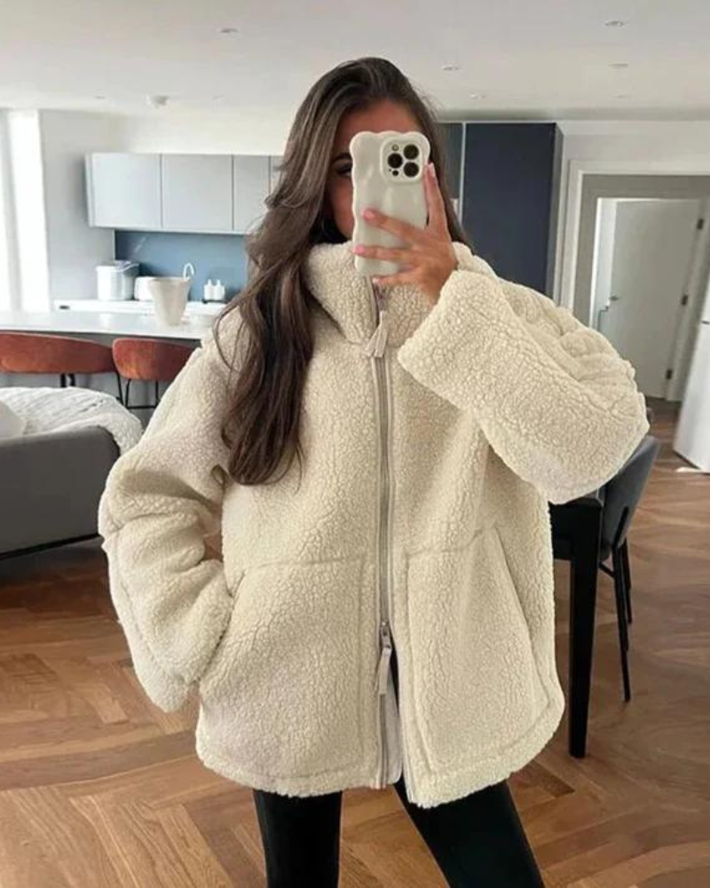 Ensellia | Teddyjas voor dames – Warme, chique en comfortabele winterjas met volledige ritssluiting