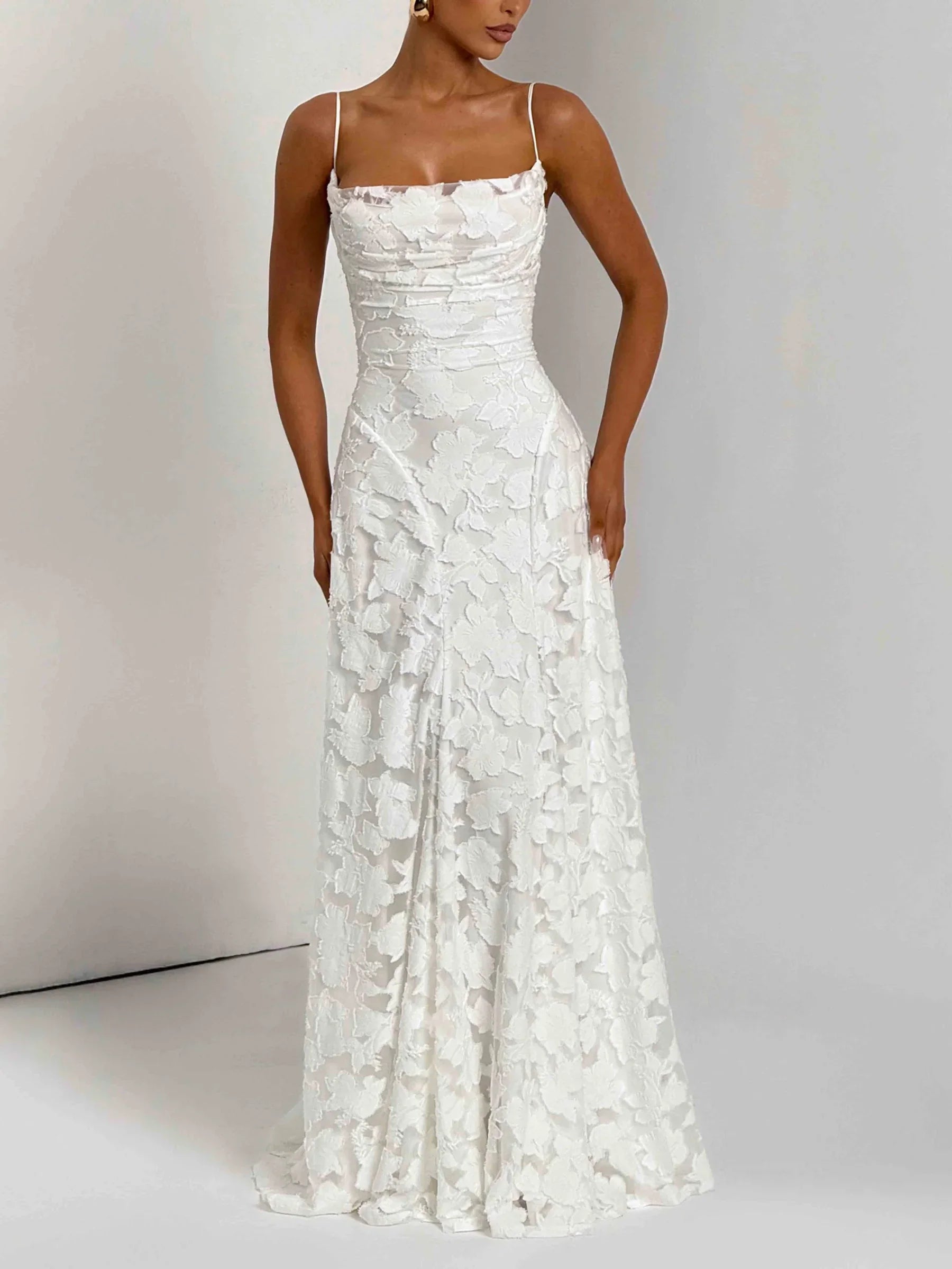 Aenara | Elegante, soepel vallende jurk, casual-chique maxi-jurk met kanten details
