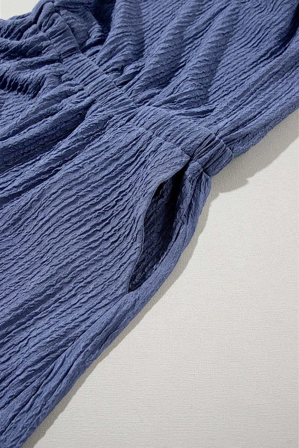 Nelian | Knoop Rug Hoog Hals Crinkle Textuur Romper