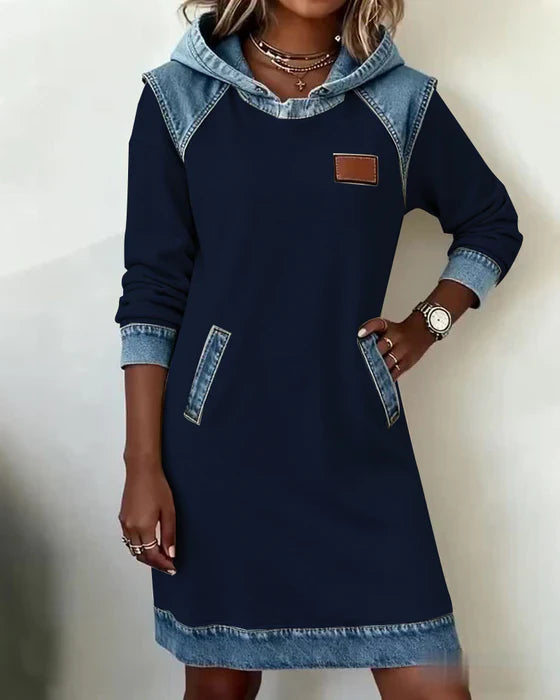 Mirana | Casual jurk met lange mouwen, denim capuchon en contrasterende stiksels – Comfortabele outfit