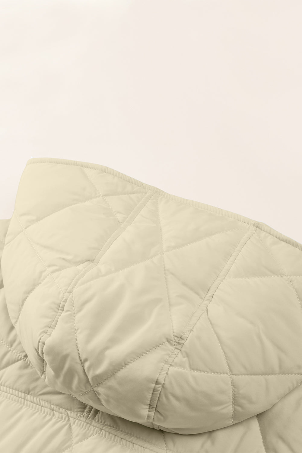Eeva | Gewatteerde drukknopenjack met capuchon voor dames - Gezellige warme bovenkleding