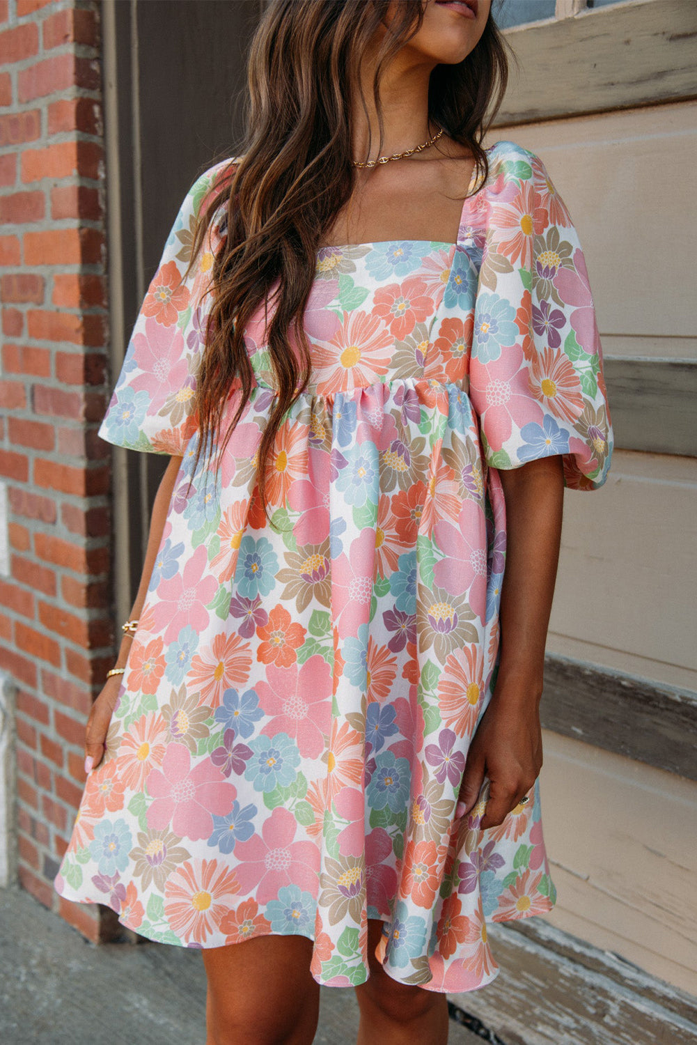 Rowan | Zomerse gebloemde Babydoll-jurk met pofmouwen