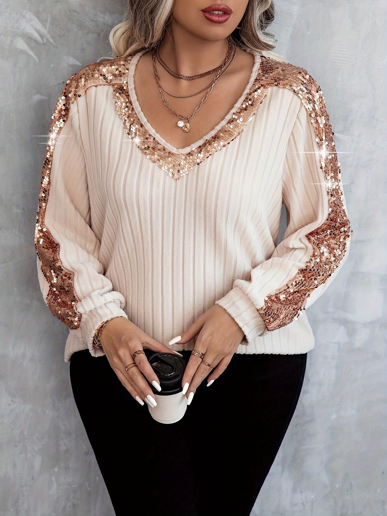 Gwenaelle | Dames-T-shirt met lange mouwen en paillettenprint, casual top met V-hals en paillettenprint