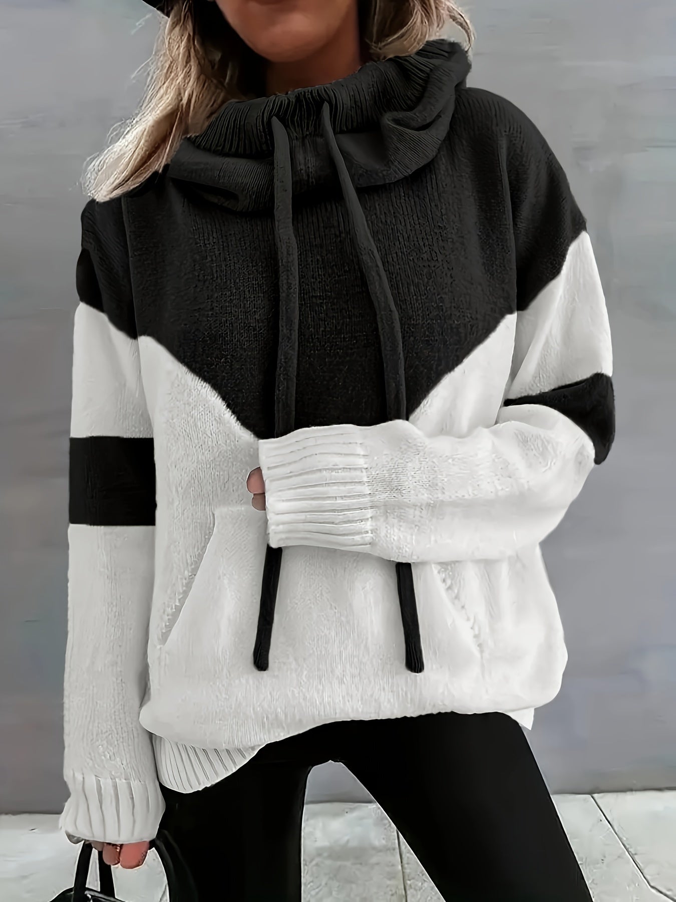 Aisola | Color Block Hooded Sweatshirt for Women - Casual Sweater with Pocket & Drawstring