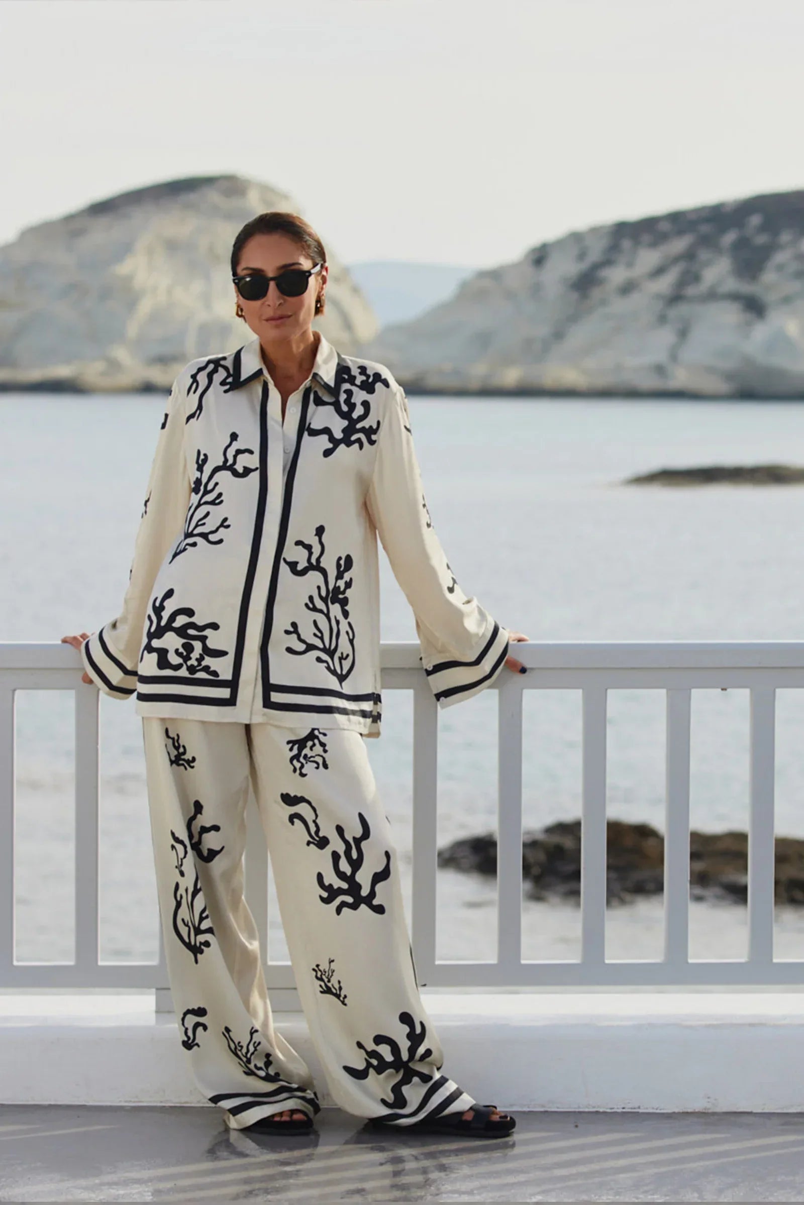 Ashy | Zomers los overhemd met lange mouwen en broek