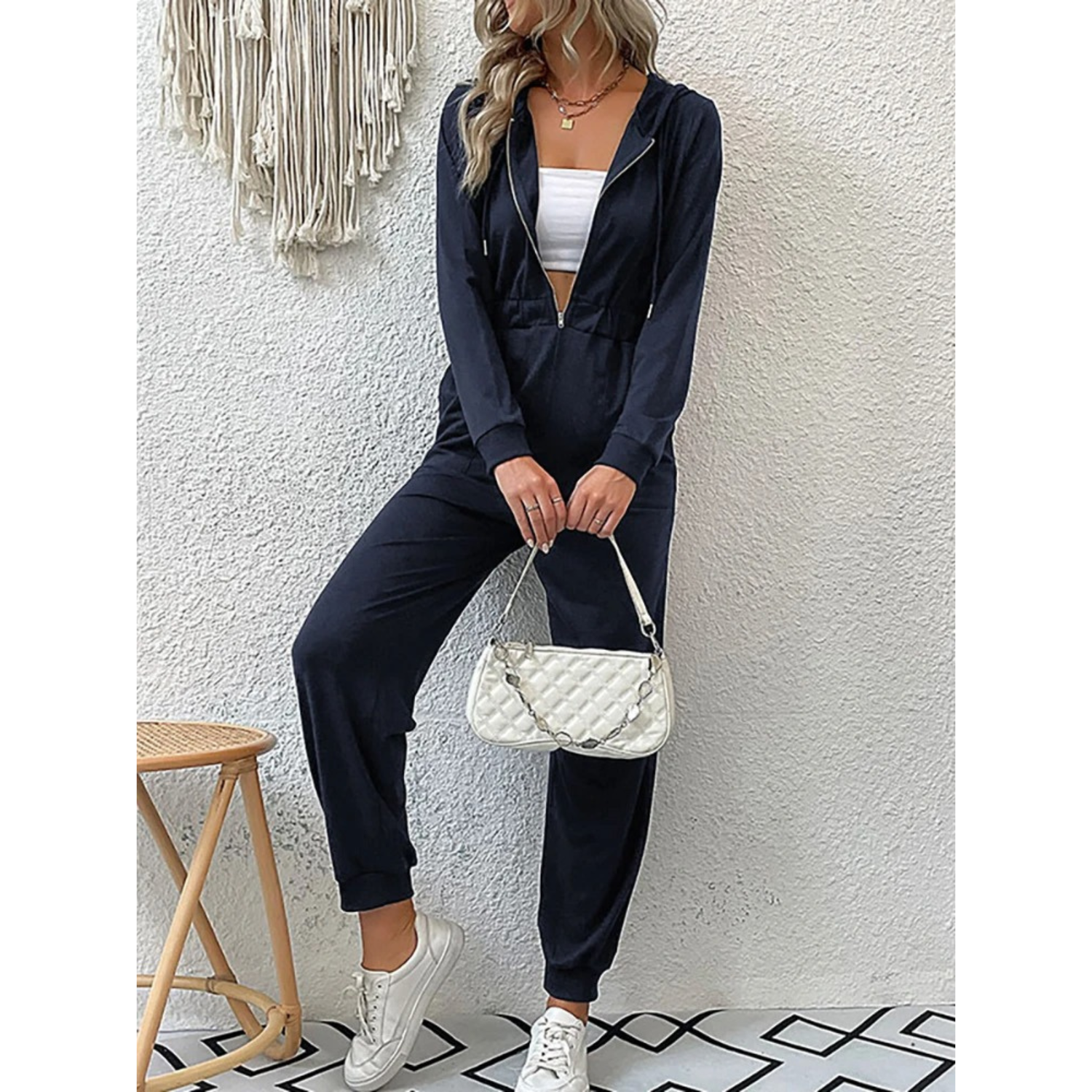 Valmira | Combinaison-pantalon décontractée à manches longues et capuche pour femme - Confortable et élégante