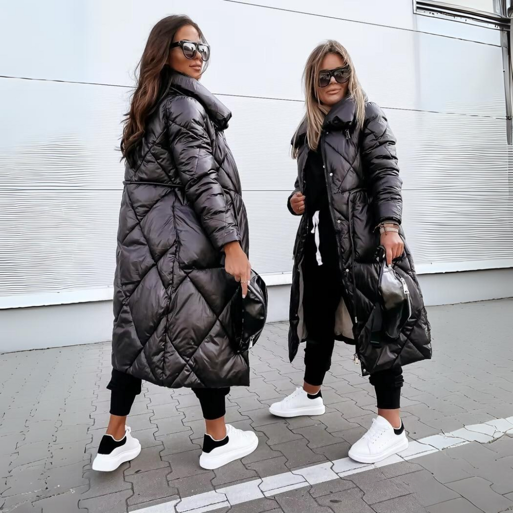 Zareen | Chique pufferjas voor dames – Lichtgewicht, waterafstotende winterjas met capuchon