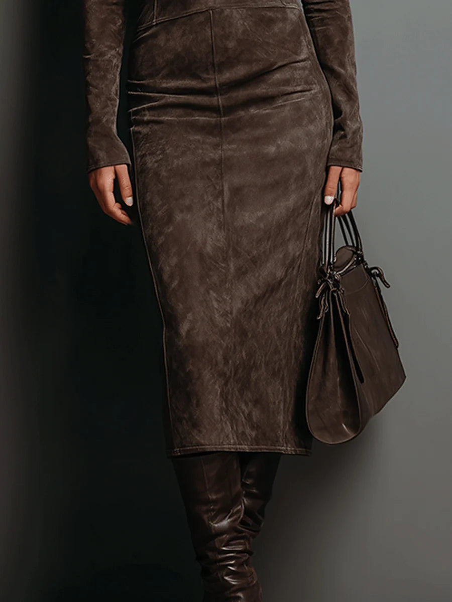 Iskira | Suède midi-jurk met hoge kraag – Casual chique knielange jurk met lange mouwen
