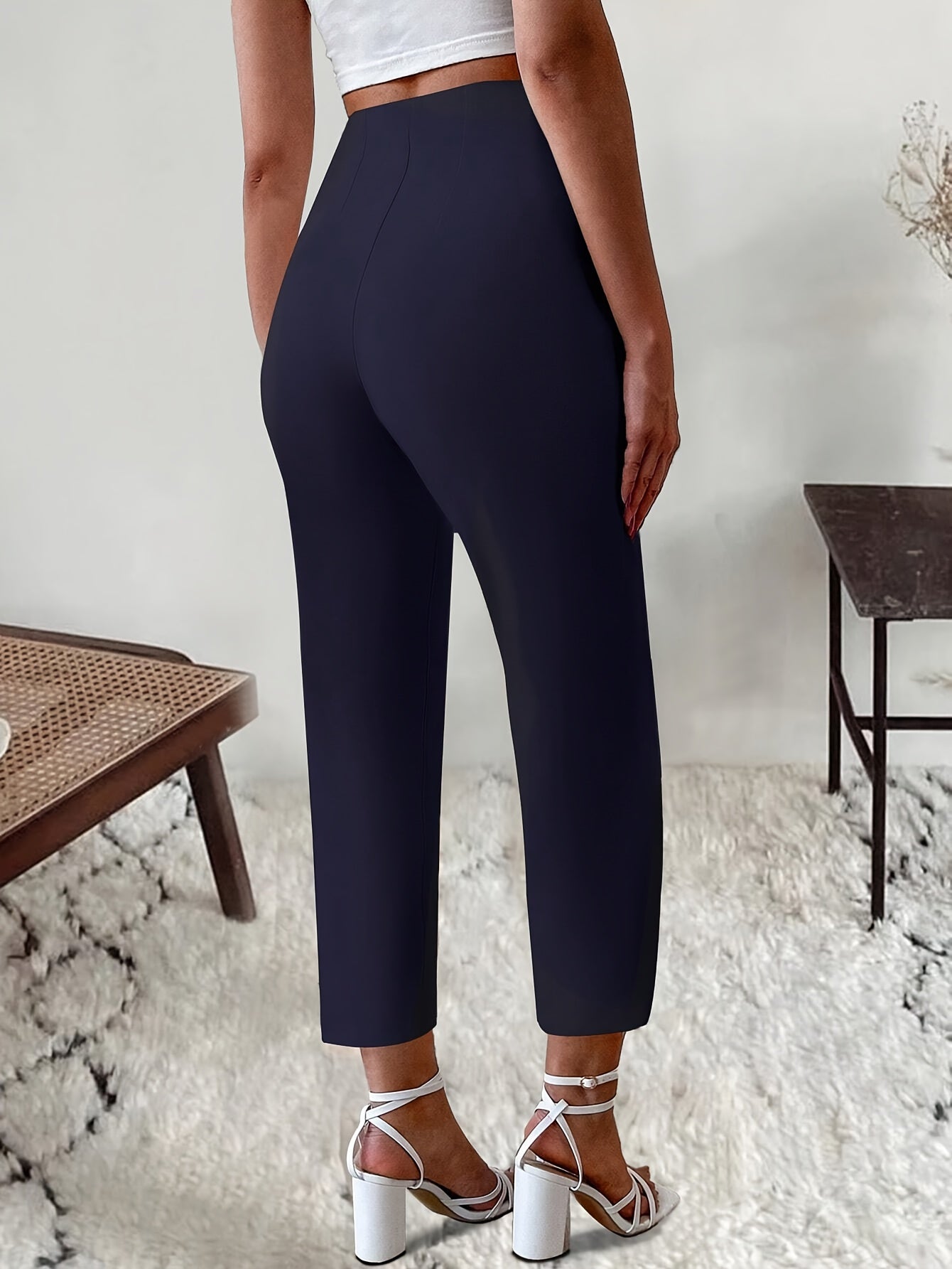 Devika | Straight-leg women's high-waisted trousers - Comfortable, stylish, and versatile work and leisure trousers