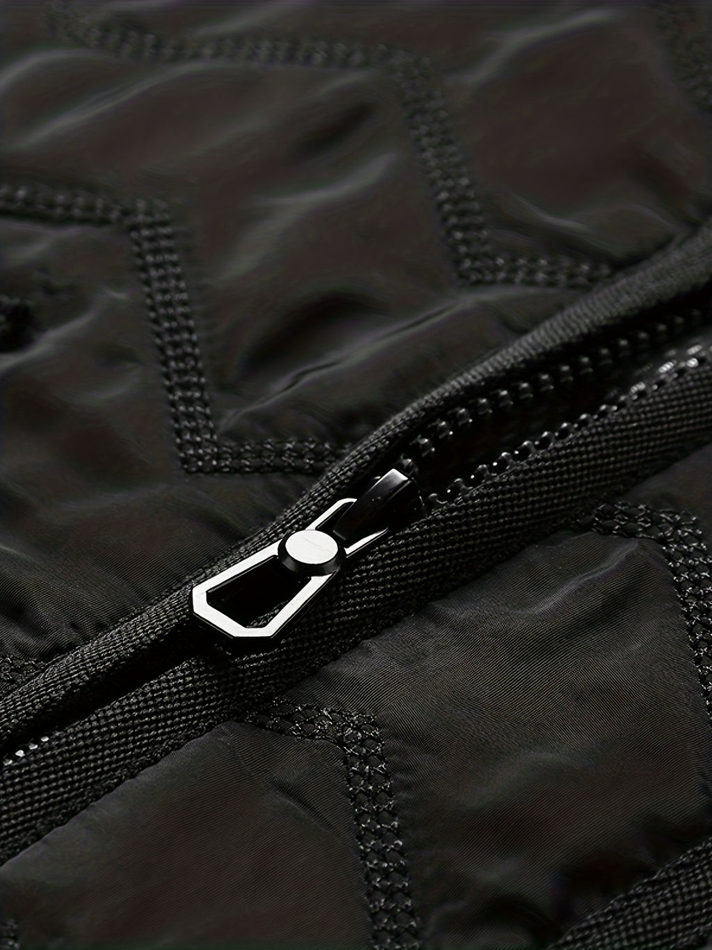 ThermVest | Gilet chauffant unisexe pour hommes et femmes - Vêtement léger, chaud et alimenté par batterie pour les activités de plein air
