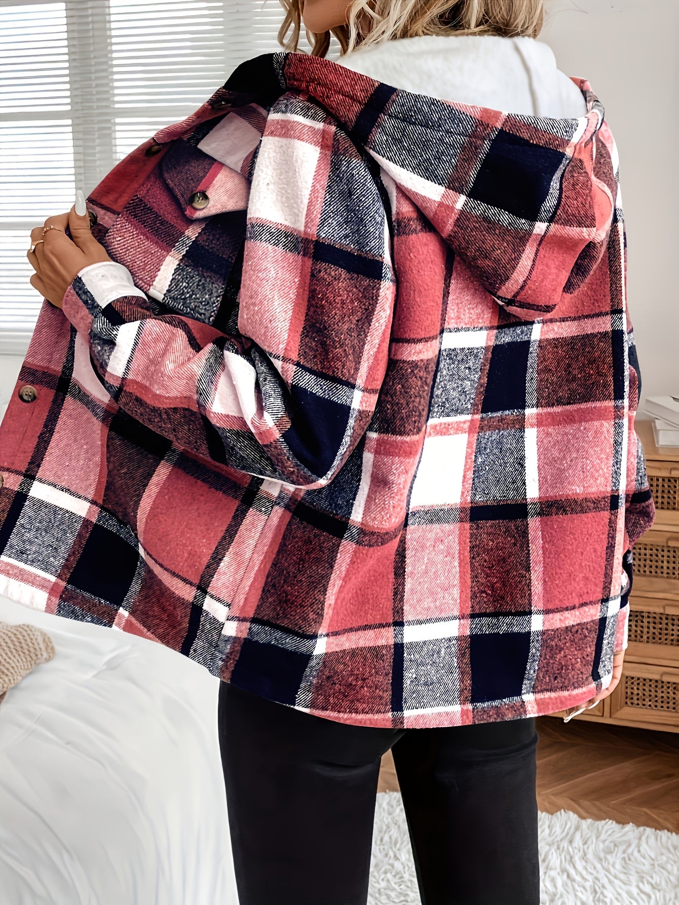 Gracienne | Geruite damesjas met capuchon en fleece voering - Knoopsluiting voor dames