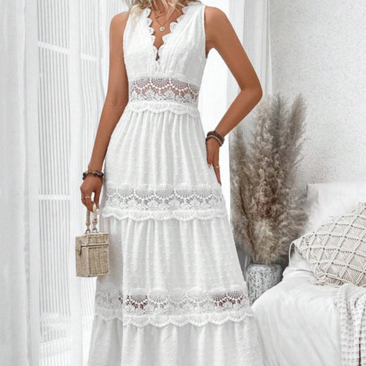Robe femme sans manches à dentelle et col V