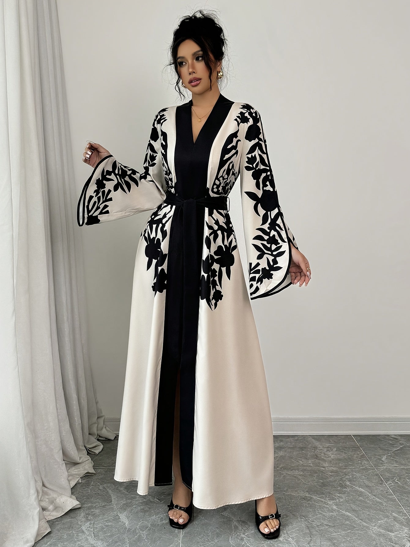 Lioris | Women's Floral Maxi Dress - Long Sleeves, Loose A-Line