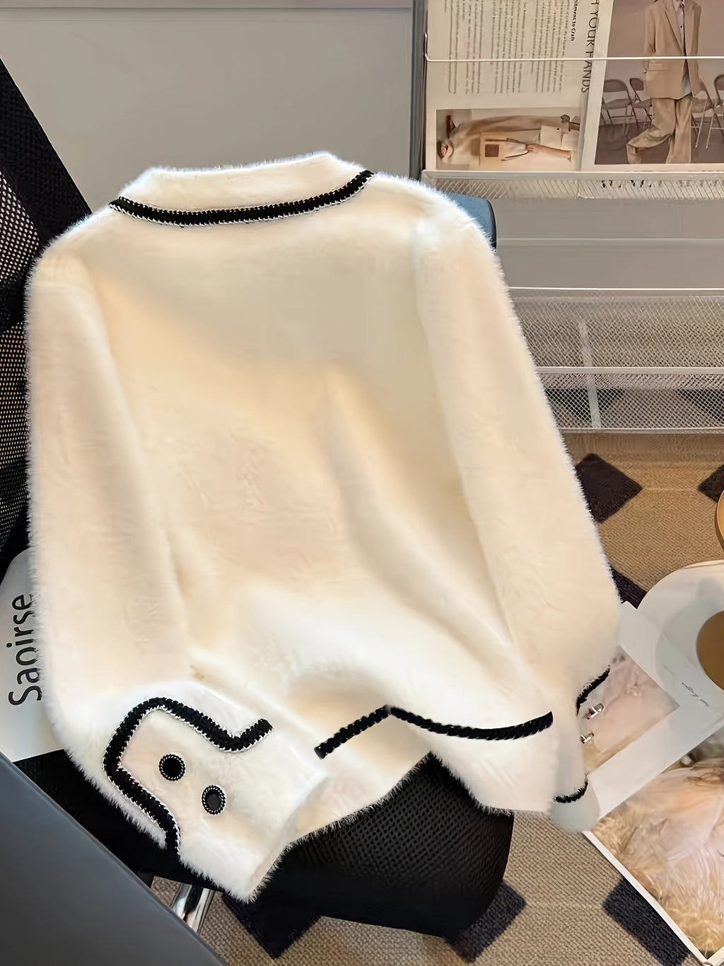 Bernice | Gebreid damesvest van nertsfleece - Knus, dik vest met lange mouwen en strikdetail