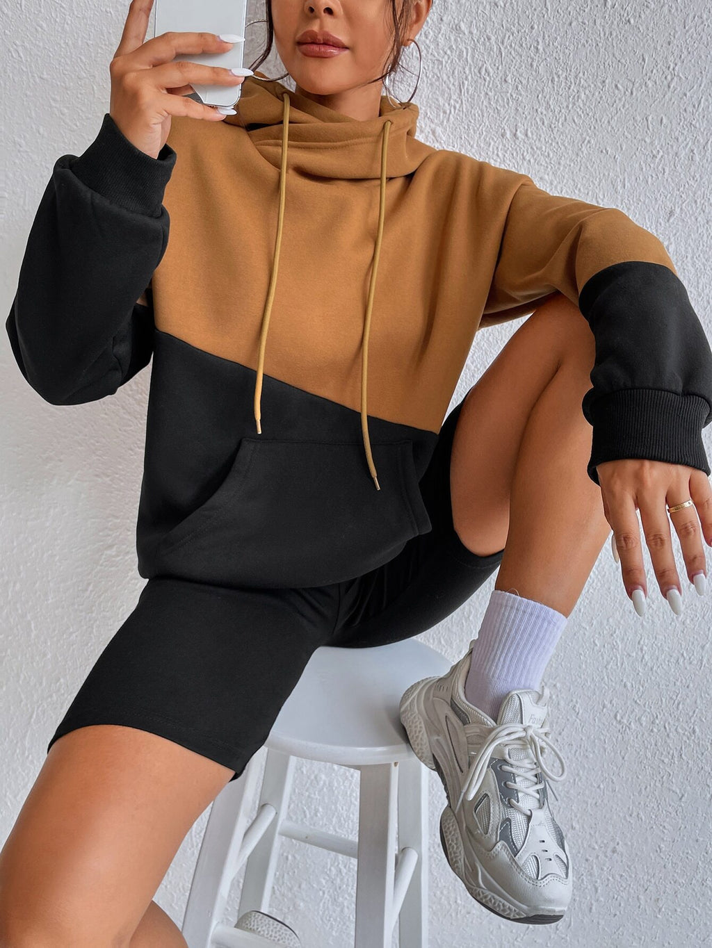 Gwenda | Casual kleurblok trui met capuchon