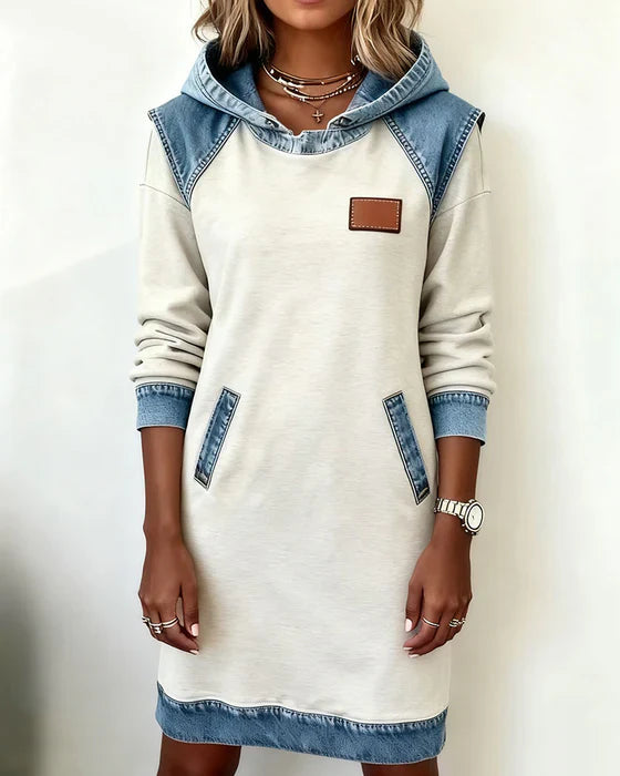 Mirana | Casual jurk met lange mouwen, denim capuchon en contrasterende stiksels – Comfortabele outfit