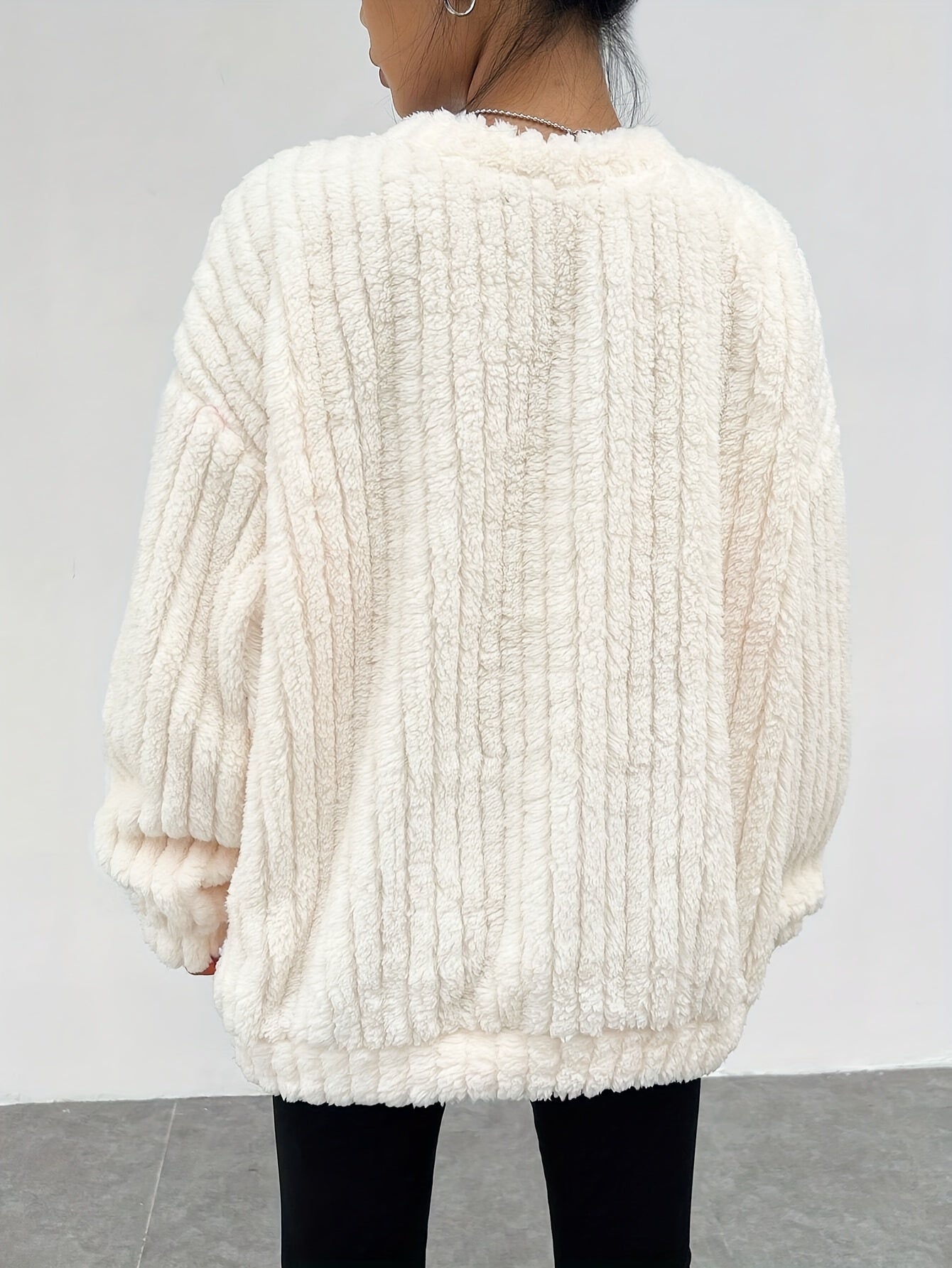 Delyse | Dames Trui met getextureerde teddyprint en ronde hals - Herfst Winter Casual Lange Mouwen