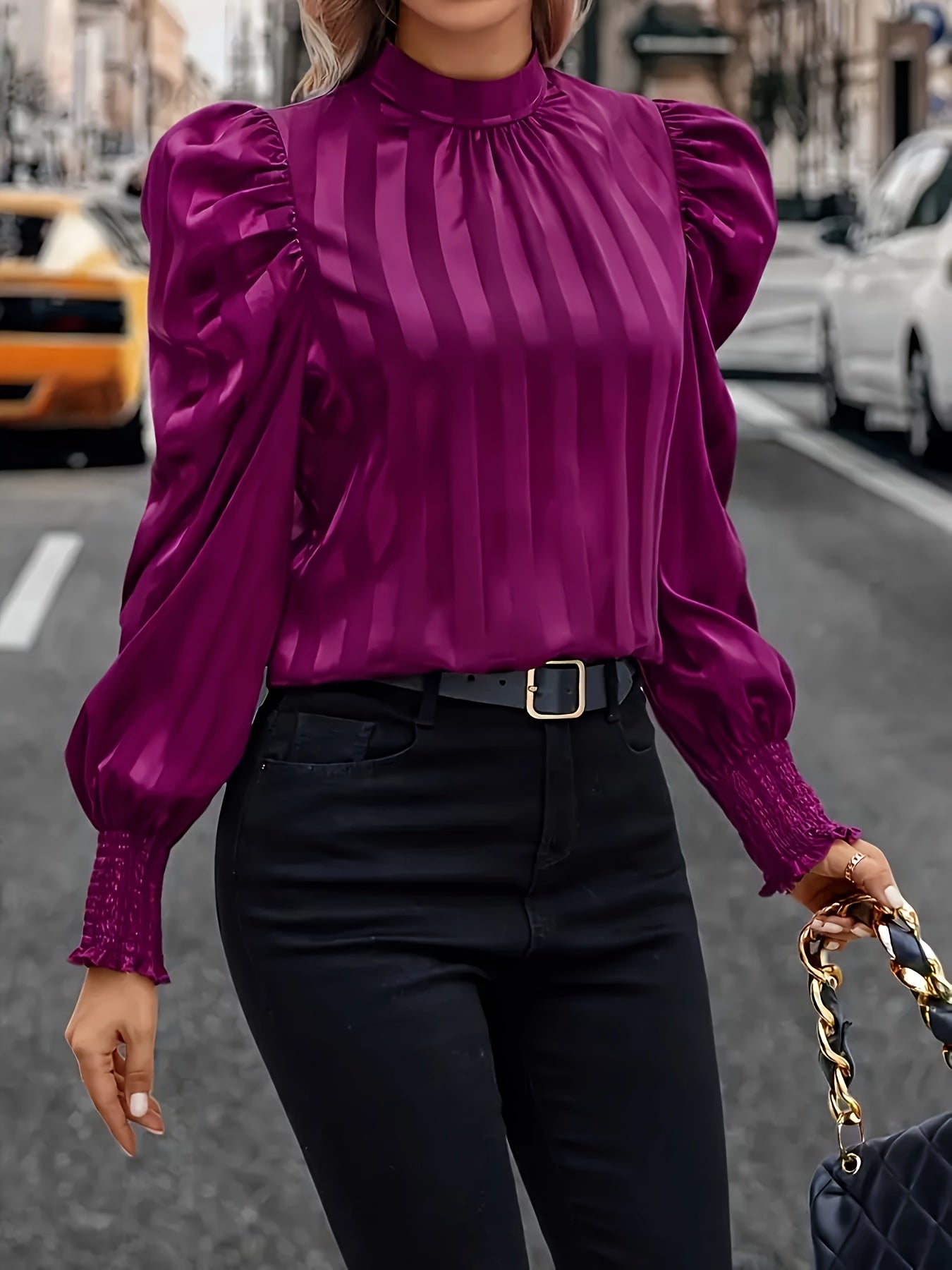 Kairi | Satijnen Hoge Hals Blouse voor Vrouwen - Elegante Top met Pofmouwen, Stijlvolle Vrouwenblouse
