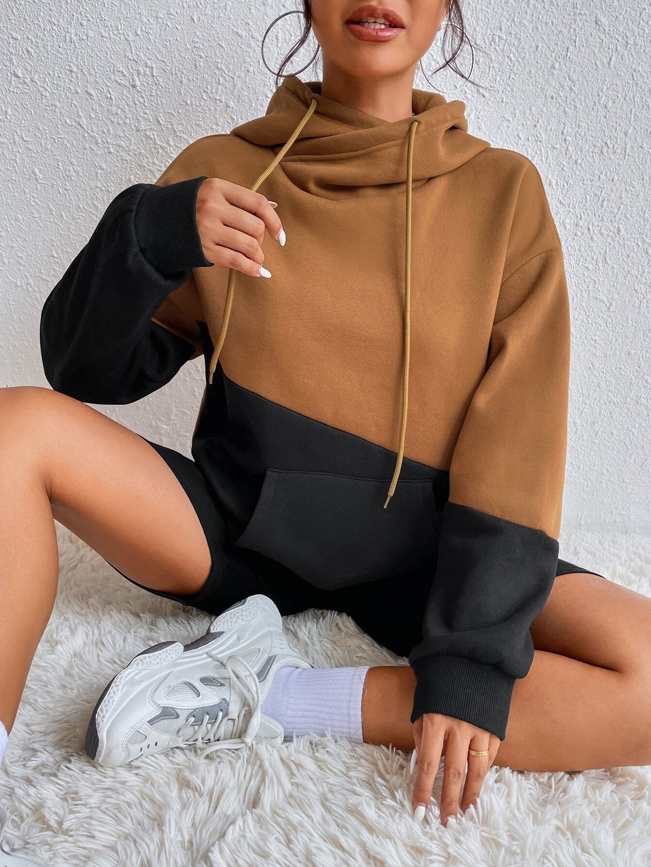 Gwenda | Casual kleurblok trui met capuchon