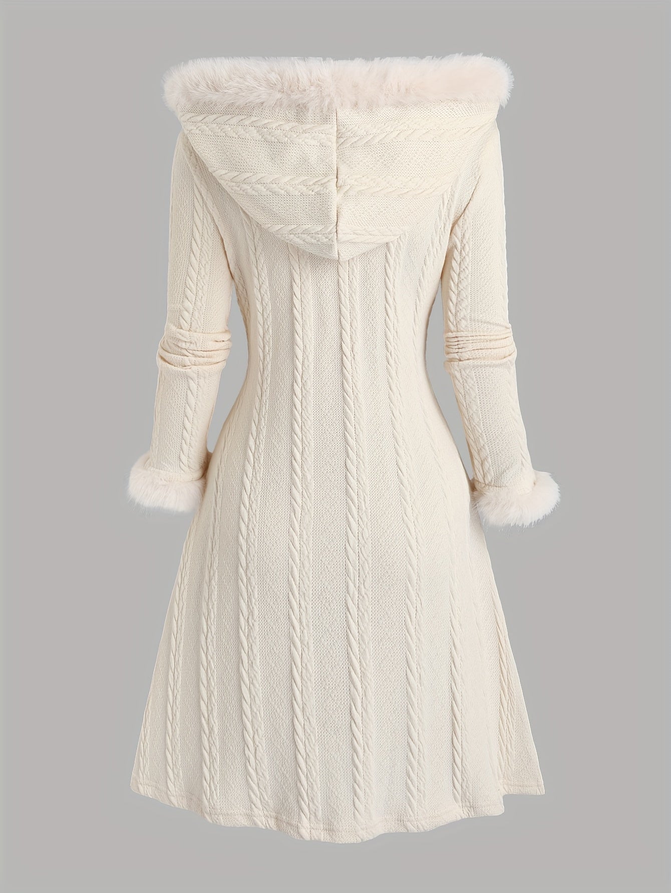 Fianna | Gebreide damesjas met capuchon en hoornen knoopsluiting, bontrand, polyester, stijlvol kabelpatroon