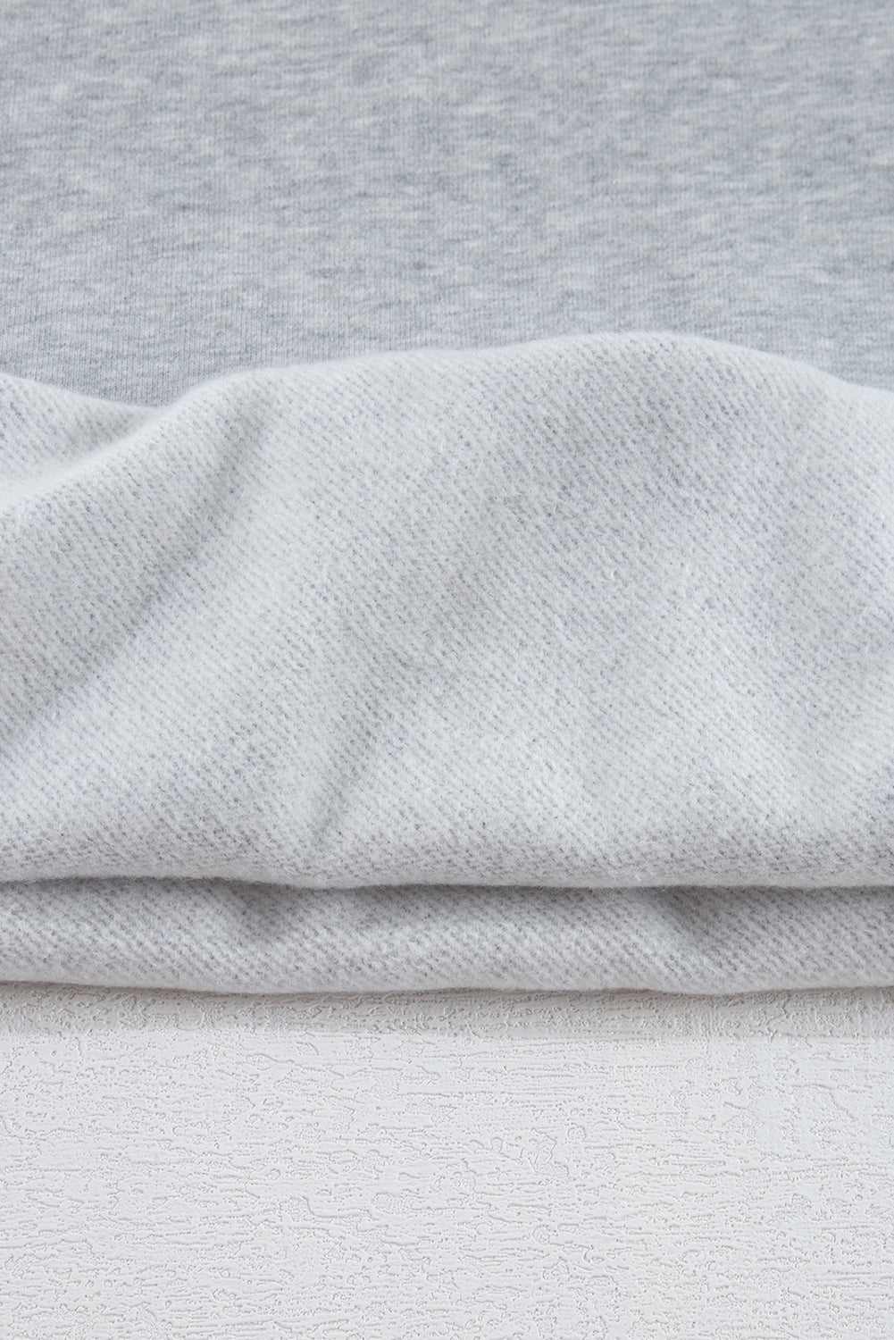Jozina | Klassieke en eenvoudige effen fleece trui