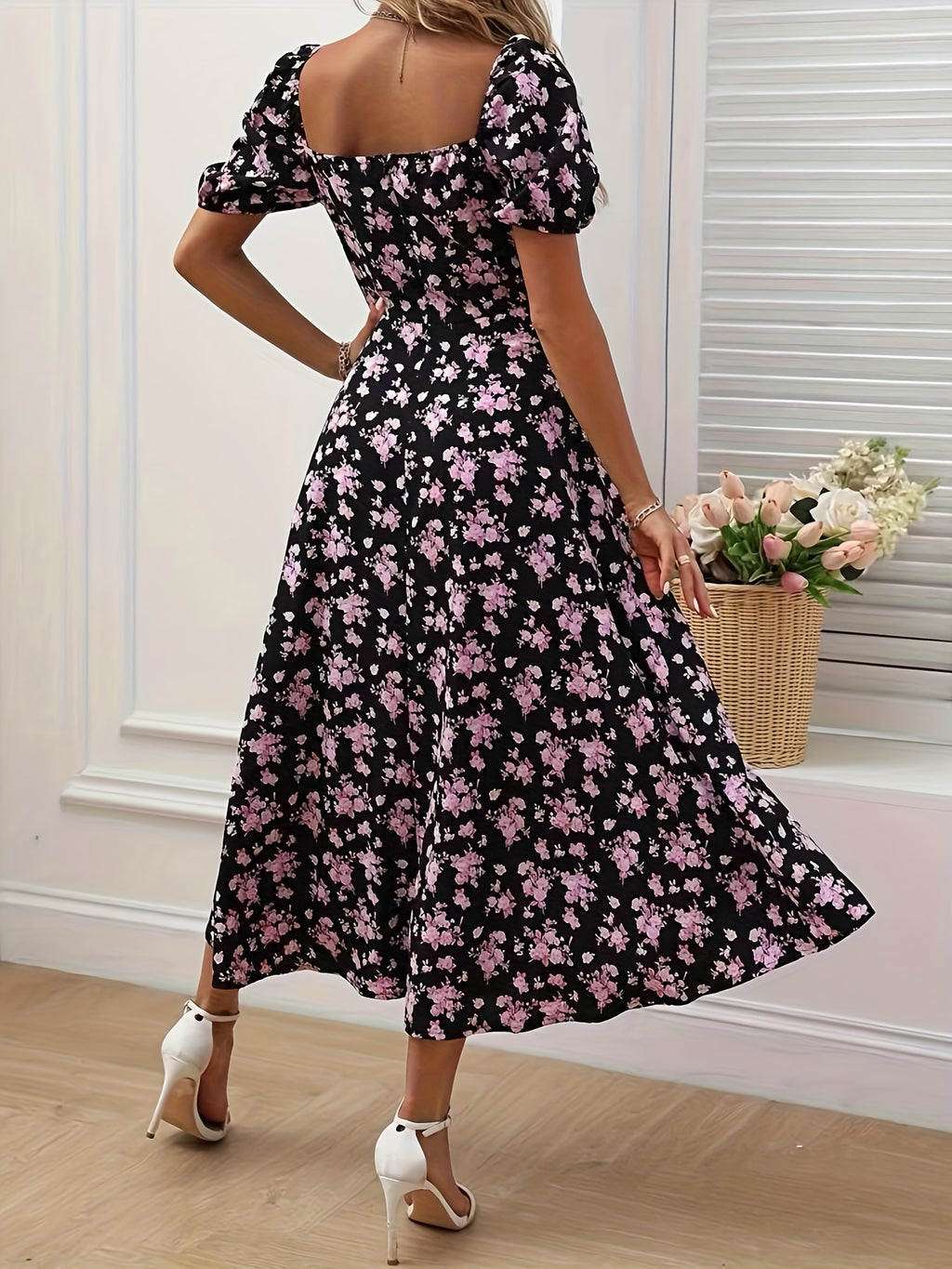 Jadzia | Floral A-line dress with puff sleeves - Chic slit hem, elegant midi dress