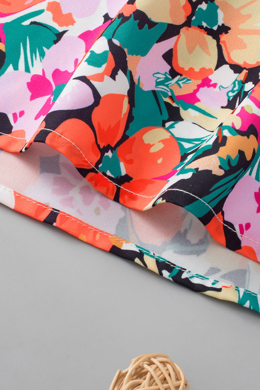 Marzena | Multicolour floral blouse with ruffled sleeves - Stylish women's top