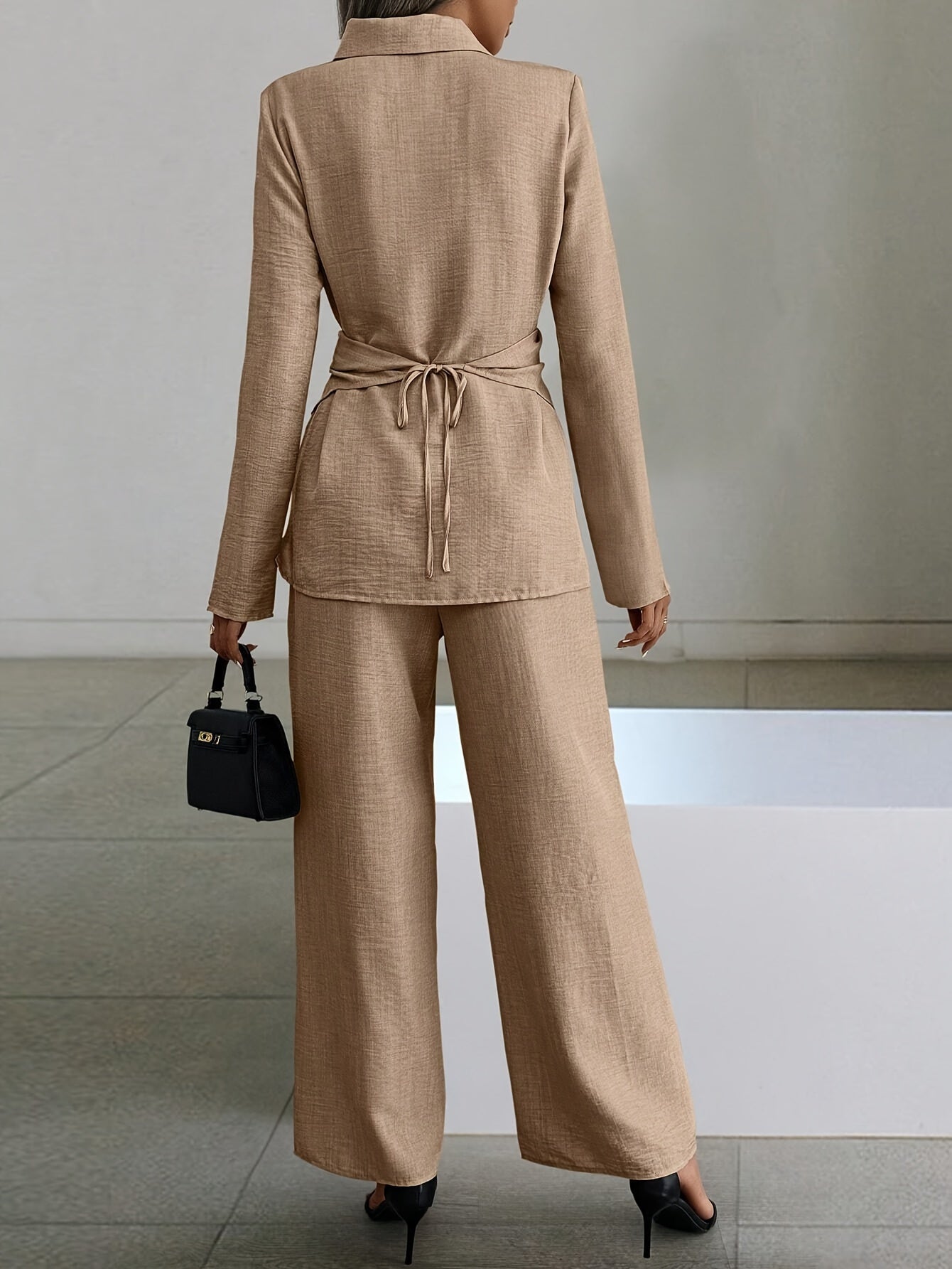 Cirilla | Dames 2-delige set: Top met gekruiste taille & broek met wijde pijpen, casual loszittend pak