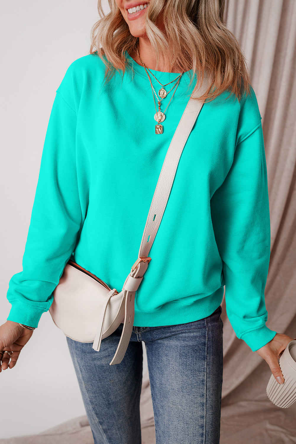 Jozina | Klassieke en eenvoudige effen fleece trui