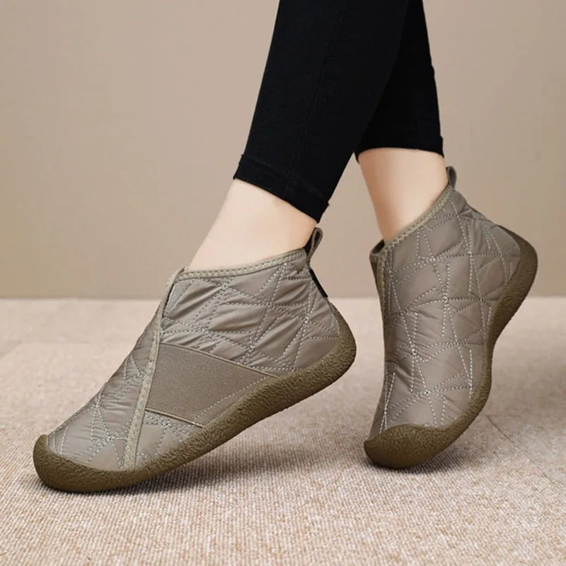 Lucius | Slip-On Sneakers & Sneeuwlaarzen voor dames - Warme, Waterdichte, Gezellige Winterschoenen