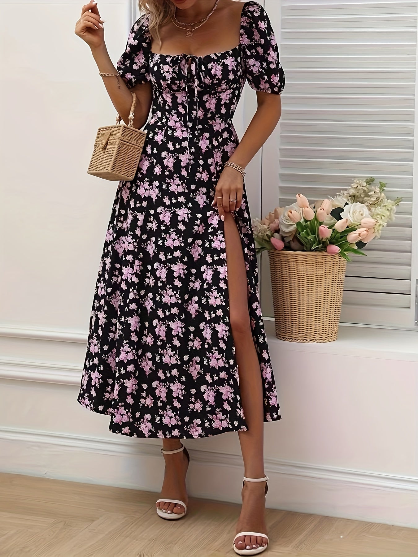 Jadzia | Floral A-line dress with puff sleeves - Chic slit hem, elegant midi dress