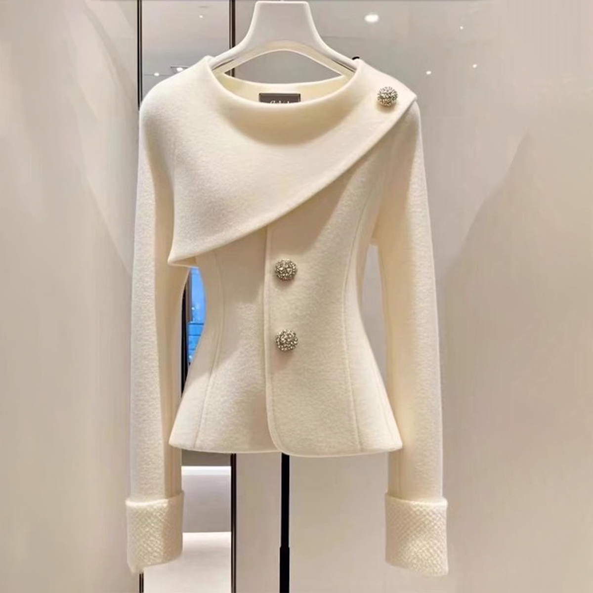 Arionne | Witte gebreide trui voor dames – Comfortabele zachte trui met lange mouwen