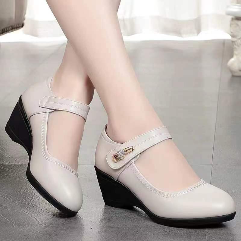 Nyxellae | Dames Zachte Leren Hakken – Elegante Hoge Hakken