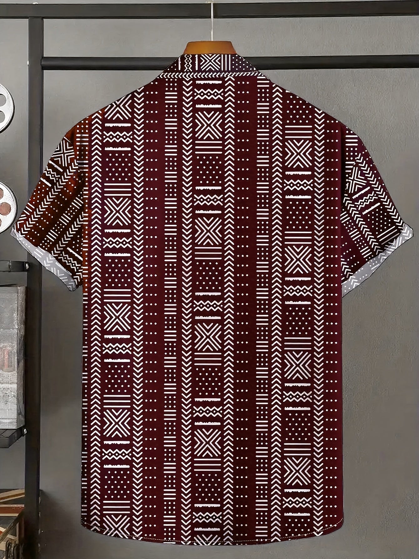 Tyvor | Herenoverhemd met etnische print – Zomers, casual overhemd met korte mouwen en knopen