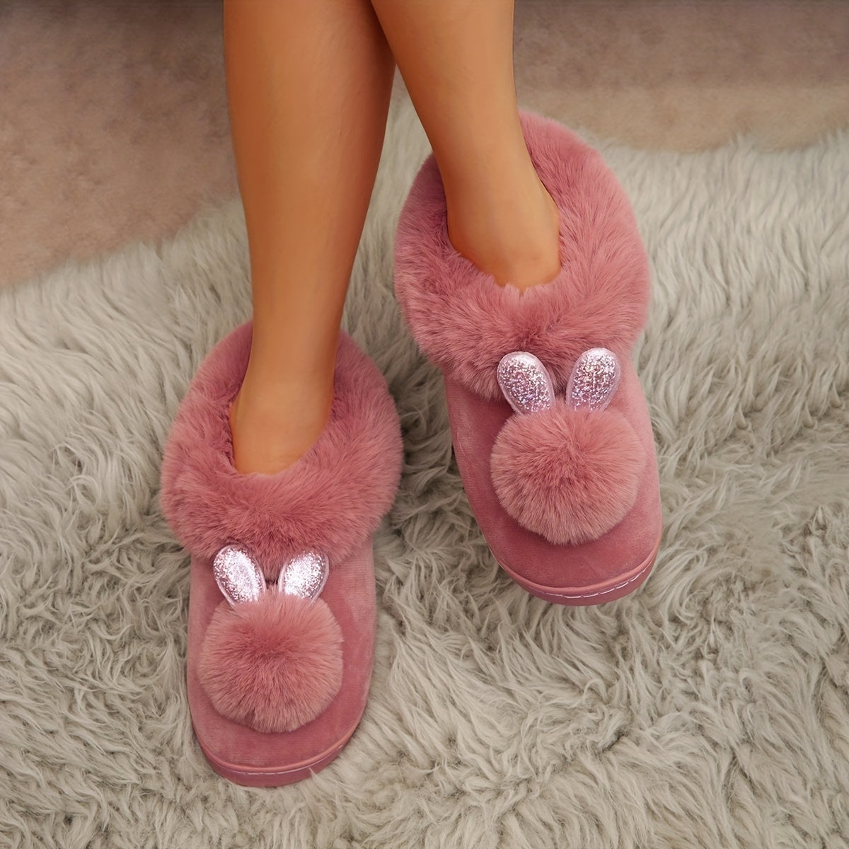 DazzleStep | Pantoufles d'hiver doublées de peluche et ornées de strass - Chaussures d'intérieur confortables et élégantes