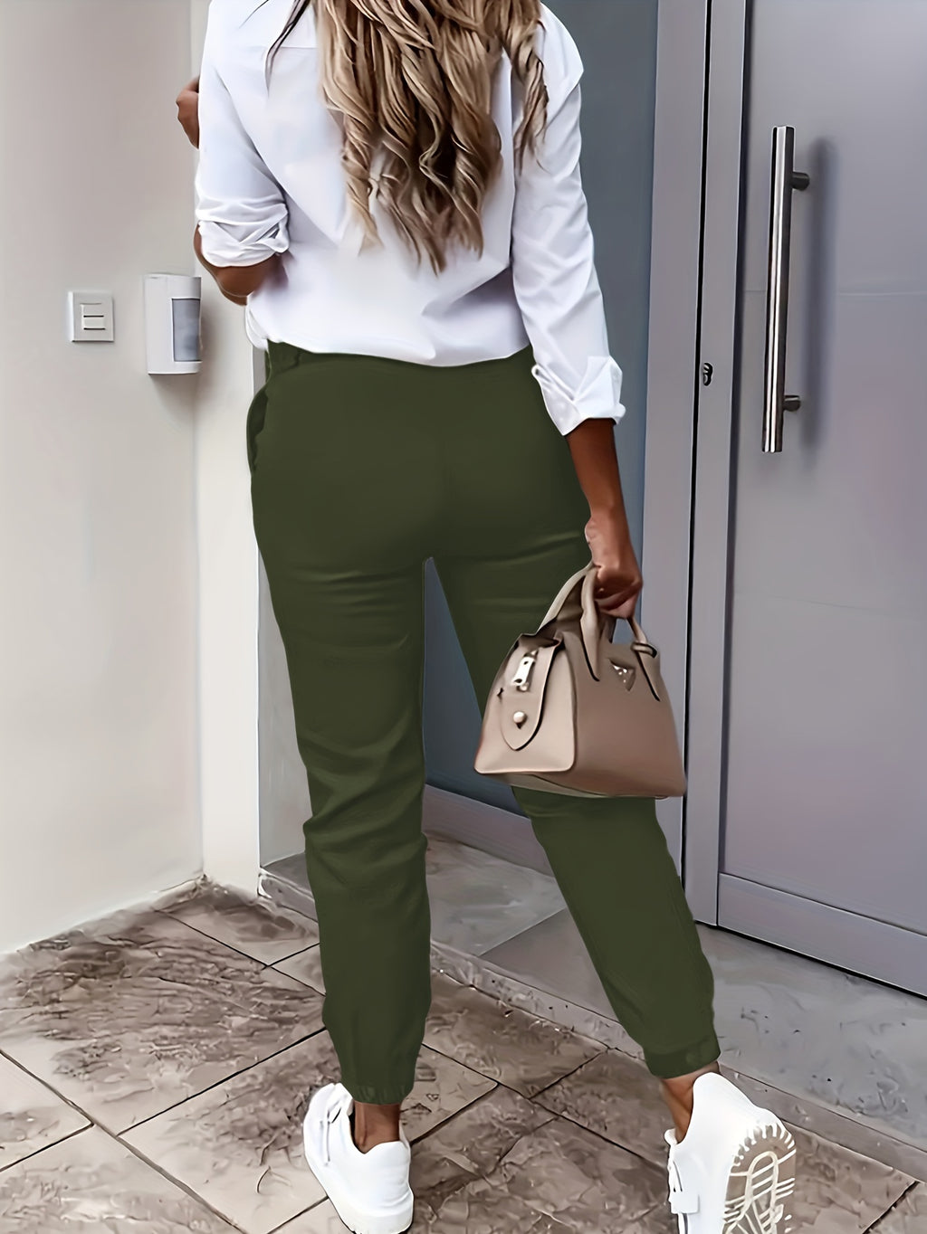 Vianna | Effen gekleurde casual joggerbroek voor dames - hoge taille, slanke pasvorm, schuine zakken