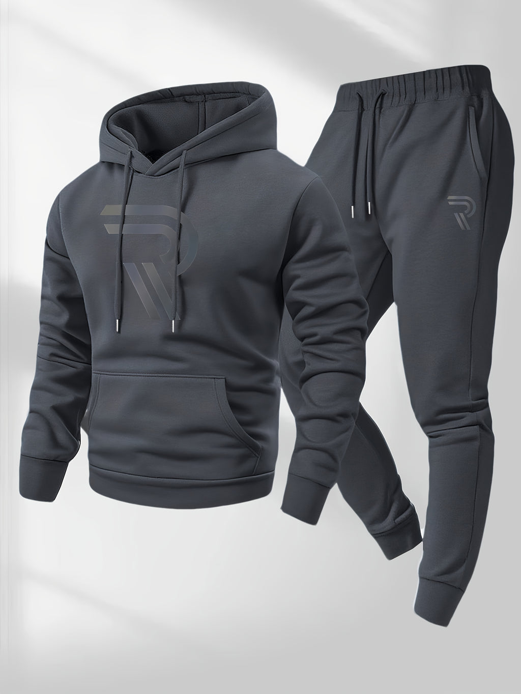 Knudsen | Sportieve hoodie en joggingbroek voor heren – “R”-logo, casual trainingspak, herfst/winter