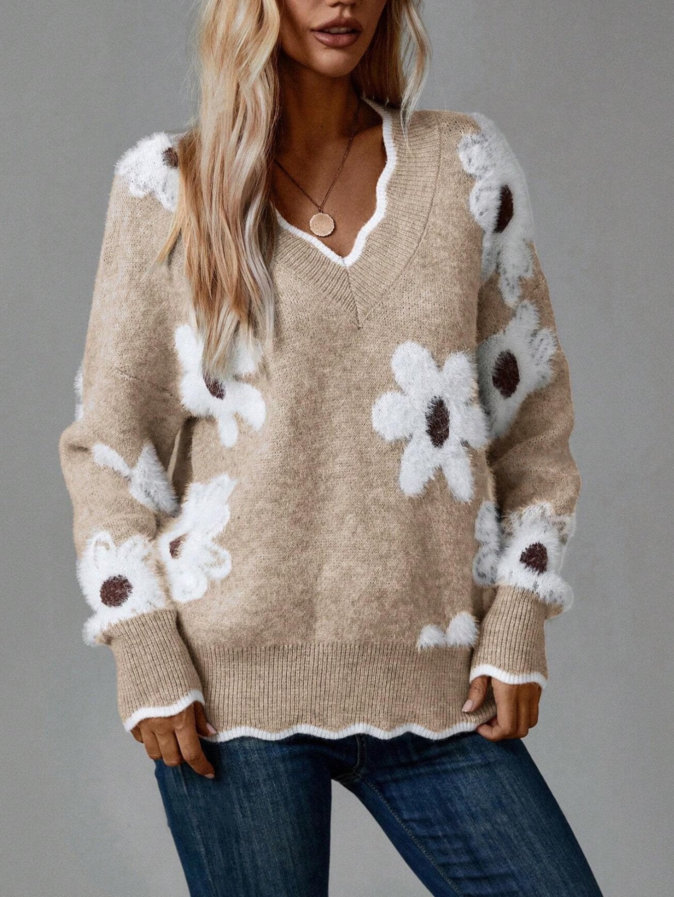 Frisia | Elegante bloemenpullover voor dames met geschulpte rand – Casual & chique tops