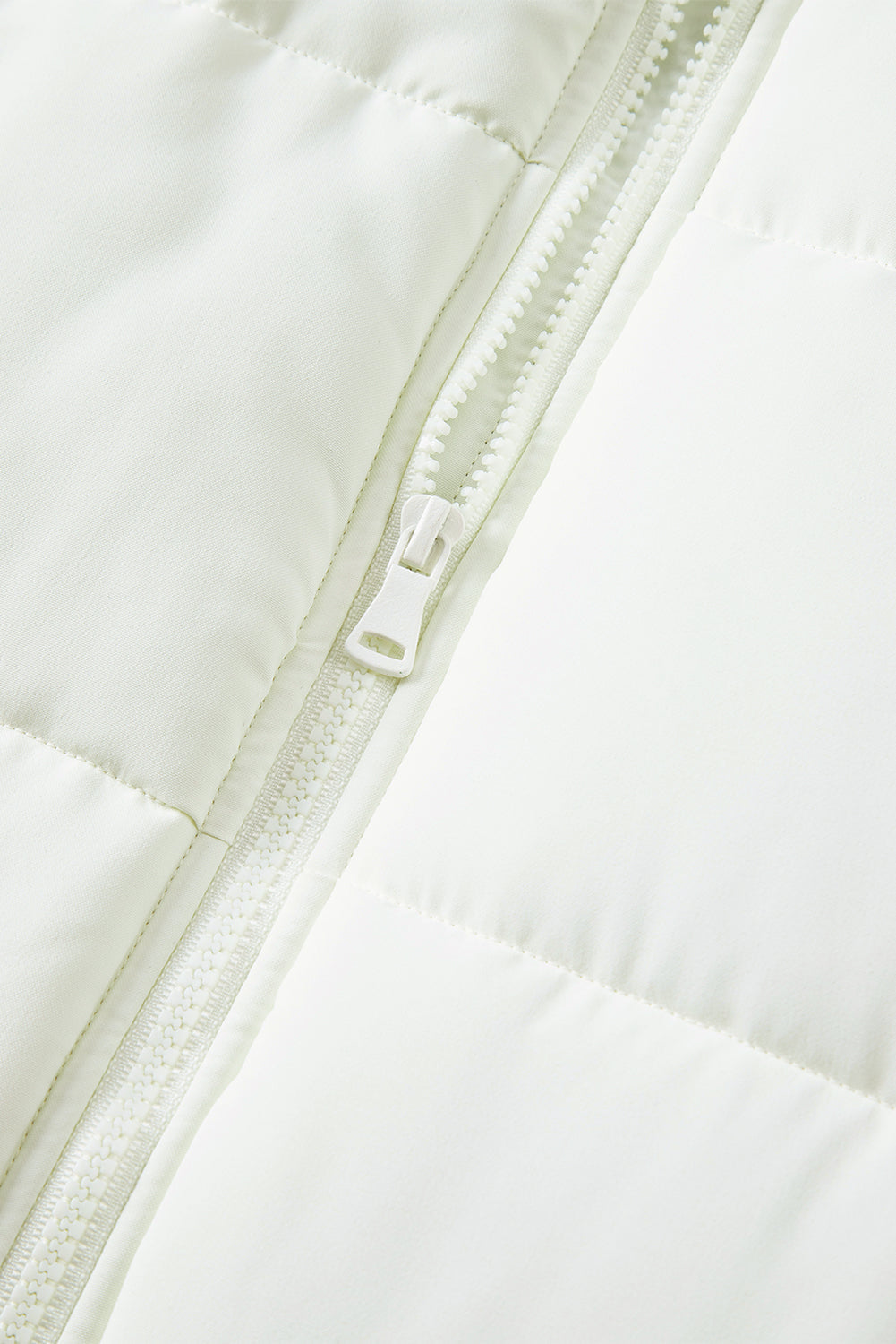 Laufey | Oversized mouwloos damesvest met rits en staande kraag - warme, knusse winterkleding