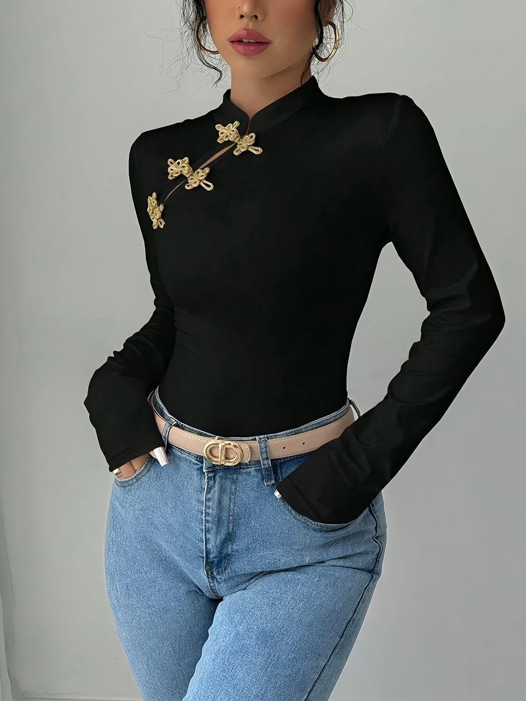 Vanessa | Dames-T-shirt met lange mouwen en elegante Chinese knoopaccenten, slim fit